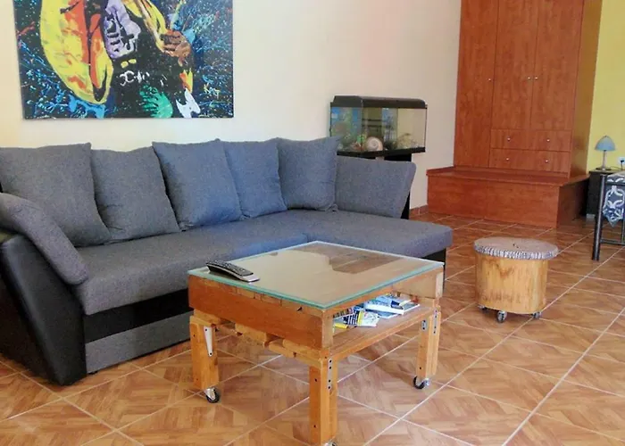 Village Life Feriehus *